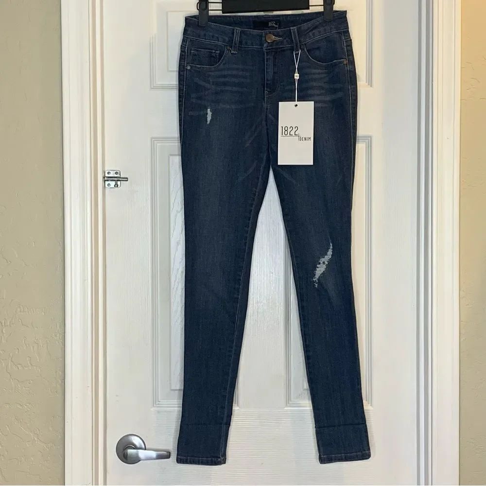 1822 Denim Berlin Girlfriend Distressed Jean Indigo Size 4